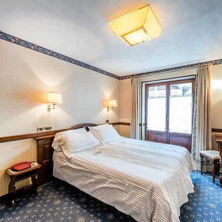 Hotel Petit Prince Antagnod Eksteriør billede