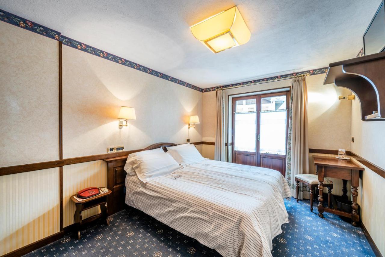 Hotel Petit Prince Antagnod Eksteriør billede