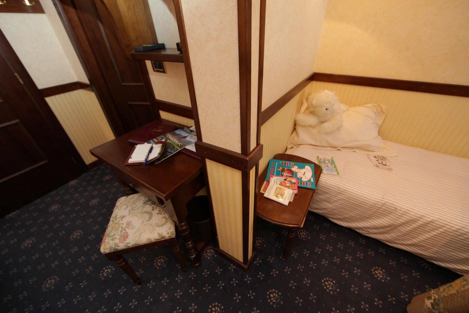 Hotel Petit Prince Antagnod Eksteriør billede
